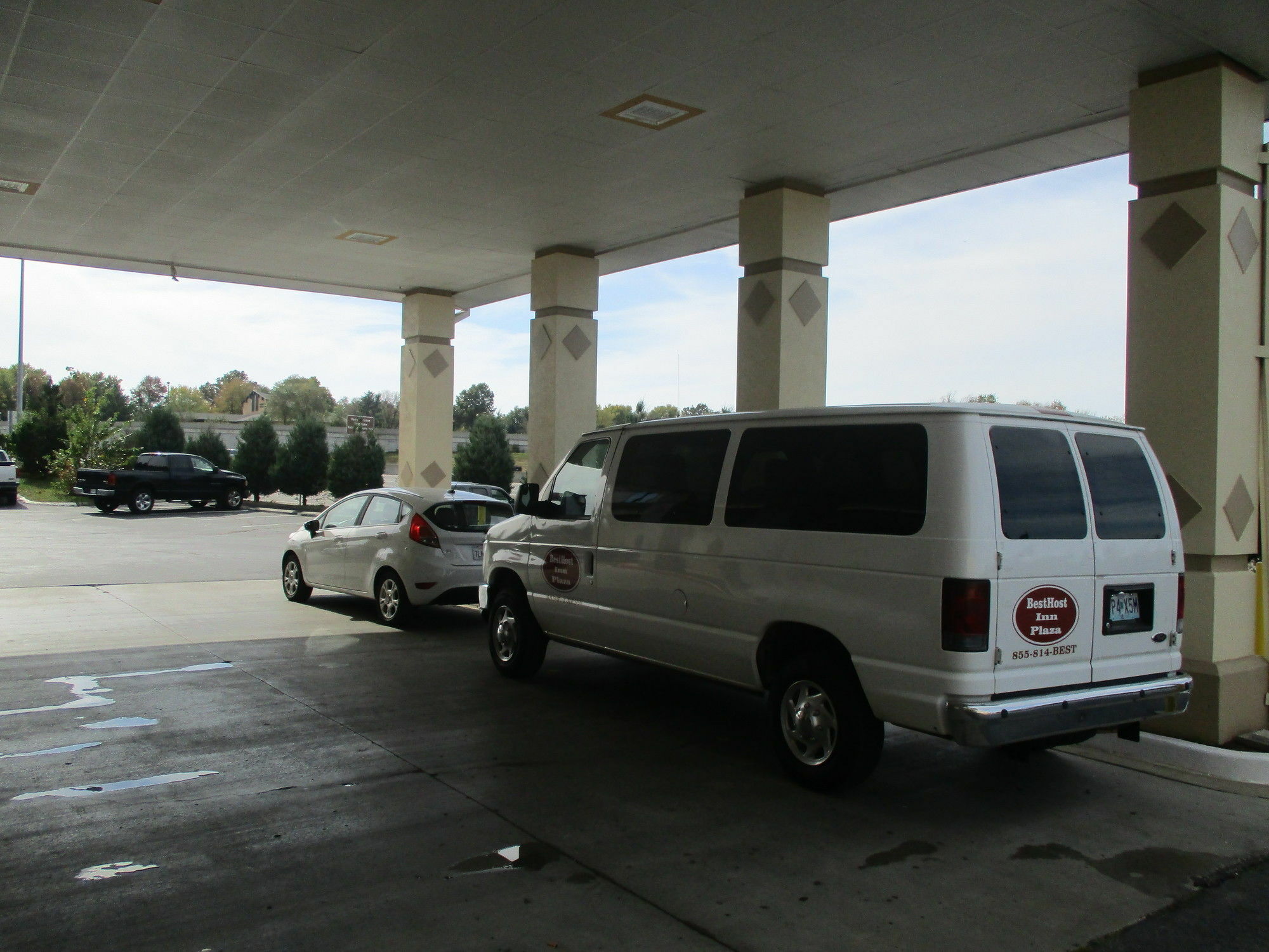 Grandview Best Host Inn Plaza Kansas City South מראה חיצוני תמונה